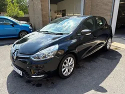 Black Used 2017 Renault Clio IV Dynamique Hatchback | £5,999 (Good price)