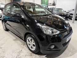 Black Used 2015 Hyundai i10 SE Hatchback | £5,495 (Fair price)
