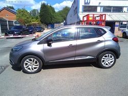 Grey Used 2015 Renault Captur Dynamique SUV | £4,495 (Fair price)