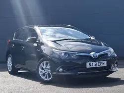 Black Used 2018 Toyota Auris Hybrid Hatchback | £12,998 (Fair price)