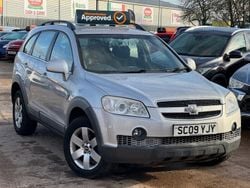 Silver Used 2009 Chevrolet Captiva LT SUV | £2,475