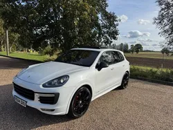 White Used 2015 Porsche Cayenne SUV | £19,991 (Fair price)