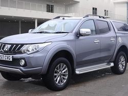 Grey Used 2017 Mitsubishi L200 Pickup | £15,495 (Fair price)