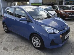 Blue Used 2017 Hyundai i10 SE Hatchback | £4,999 (Good price)