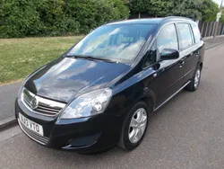 Black Used 2013 Vauxhall Zafira MPV | £2,290 (Good price)