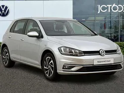 VW Golf VII