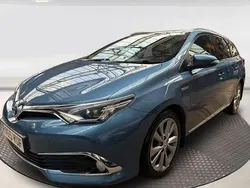 Used 2015 Toyota Auris Touring Sports Estate | £8,949 (Fair price)