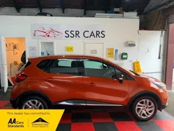 Orange Used 2015 Renault Captur Dynamique SUV | £4,990 (Super price)