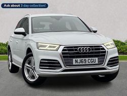 White Used 2019 Audi Q5 S-Line SUV | £24,967 (Fair price)