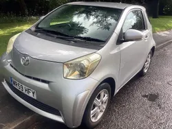 Silver Used 2009 Toyota iQ Hatchback | £2,490 (Fair price)