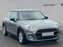 Moonwalk grey Used 2019 Mini Cooper Classic Hatchback | £10,495 (Fair price)
