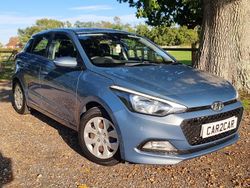 Blue Used 2018 Hyundai i20 Hatchback | £6,490 (Good price)