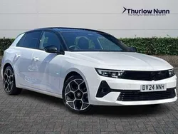 White Used 2024 Vauxhall Astra Ultimate Hatchback | £20,000 (Fair price)