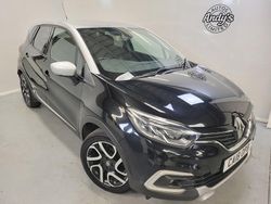 Black/silver Used 2018 Renault Captur Dynamique SUV | £6,499 (Fair price)