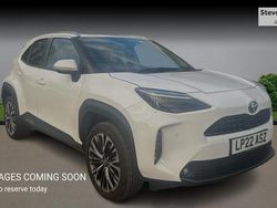 Used 2025 Toyota Yaris Hybrid Estate | £25,018 (Fair price)