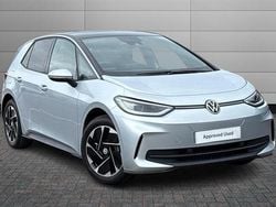 Scale silver with solid black roof Used 2025 VW ID.3 Pro Hatchback | £26,999