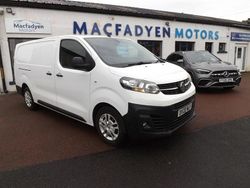 White Used 2020 Vauxhall Vivaro S Van | £9,800 (Good price)