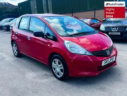 Red Used 2011 Honda Jazz S Hatchback | £2,280 (Fair price)