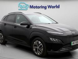 Used 2022 Hyundai Kona Premium SUV | £14,100 (Fair price)