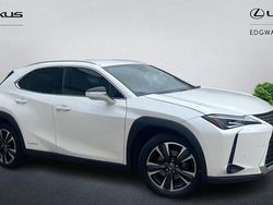 Used 2024 Lexus UX 250h SUV | £16,290 (A bit pricey)