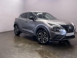 Grey Used 2024 Nissan Juke N-Connecta SUV | £19,299 (Fair price)