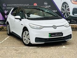 White Used 2022 VW ID.3 Pro Hatchback | £13,900 (Fair price)