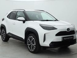 White Used 2023 Toyota Yaris Hybrid SUV | £23,998 (A bit pricey)