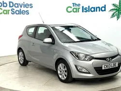 Silver Used 2012 Hyundai i20 Active Hatchback | £3,200 (Fair price)