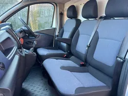 White Used 2017 Vauxhall Vivaro S Van | £10,995 (Fair price)