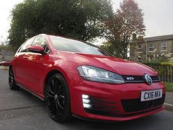 Red Used 2016 VW Golf VII GTD Hatchback | £11,495 (Fair price)