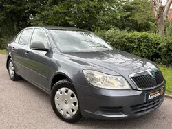 Grey Used 2011 Skoda Octavia Hatchback | £2,950 (Good price)