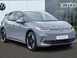 Grey New 2025 VW ID.3 Pro Hatchback | £28,519 (Fair price)