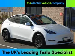 White Used 2023 Tesla Model Y Long Range SUV | £31,995 (Expensive)