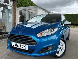 Blue Used 2016 Ford Fiesta Zetec Hatchback | £6,995 (Fair price)