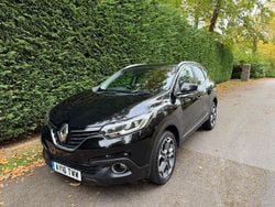 Black Used 2016 Renault Kadjar Dynamique SUV | £5,500 (Fair price)