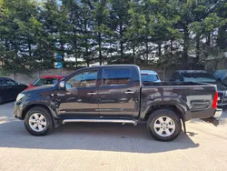 Black Used 2011 Toyota HiLux Pickup | £9,495 (A bit pricey)
