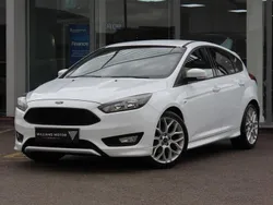 White Used 2017 Ford Focus ST-Line Hatchback | £7,999 (Fair price)