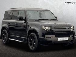 Black Used 2024 Land Rover Defender SE Dynamic SUV | £65,750 (Fair price)