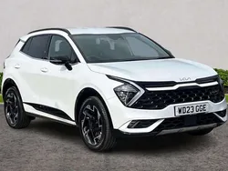 White Used 2023 Kia Sportage GT-Line SUV | £23,495 (Fair price)