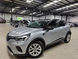 Grey/black Used 2020 Renault Captur Iconic SUV | £10,880 (Fair price)