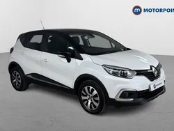White/black Used 2019 Renault Captur Play SUV | £8,999 (Fair price)
