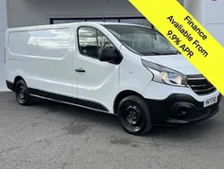 Glacier white Used 2021 Renault Trafic Business Van | £9,500 (Super price)