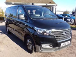 Metallic black Used 2019 Hyundai I800 SE MPV | £14,390 (Good price)
