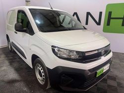 White Used 2024 Vauxhall Combo MPV | £15,594 (Expensive)