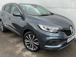 Grey Used 2020 Renault Kadjar Iconic SUV | £12,490 (Fair price)