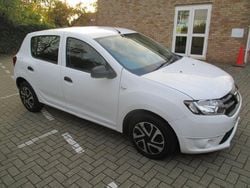 White Used 2015 Dacia Sandero Ambiance Hatchback | £4,791 (Fair price)