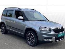 Grey Used 2017 Skoda Yeti Outdoor SE Drive SUV | £17,986 (Expensive)