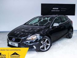 Black Used 2016 Volvo V40 R-Design Estate | £8,599 (Fair price)