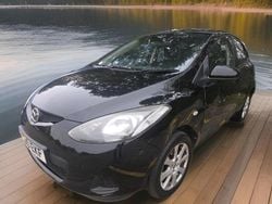 Black Used 2010 Mazda 2 Hatchback | £1,300 (Super price)