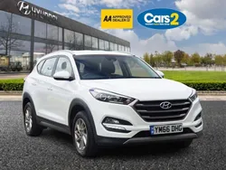 White Used 2016 Hyundai Tucson SE SUV | £9,834 (Fair price)
